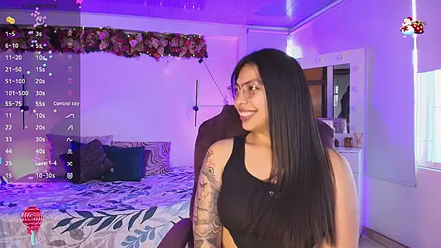 kloe28 online show from December 15, 11:25 am