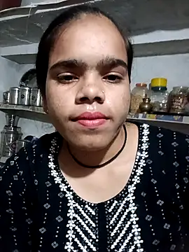 Snapshot of Ok_pooja chatting on September 25, 4:11 pm Ok pooja online show from September 25, 4:11 pm