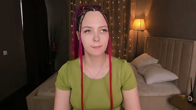 Monica  Queen online show from January 15, 5:23 am