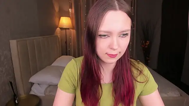 Monica  Queen online show from May 5, 5:26 am