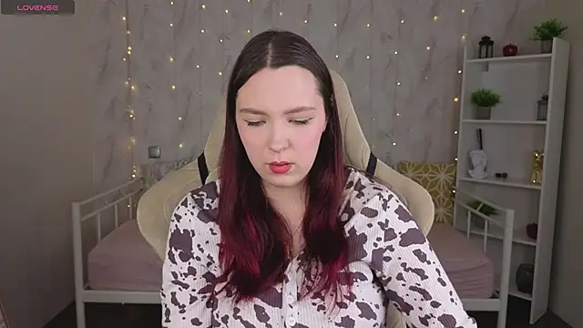 Monica  Queen online show from May 18, 5:24 am