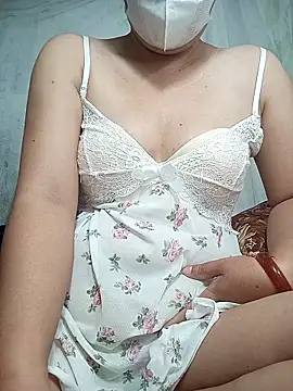 JinjinLy online show from October 29, 1:13 pm