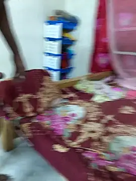 Love Queen11 online show from November 1, 8:00 pm