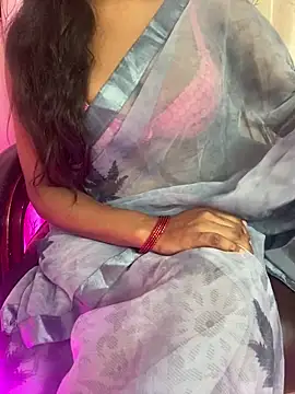 Snapshot of sweet-ananya23 chatting on September 25, 4:27 am sweet-ananya23 online show from September 25, 4:27 am