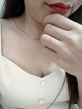 Girl Shy2000 online show from October 8, 12:36 pm