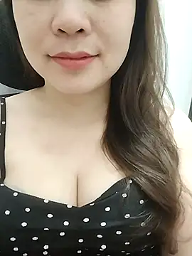 Girl Shy2000 online show from May 5, 4:04 pm