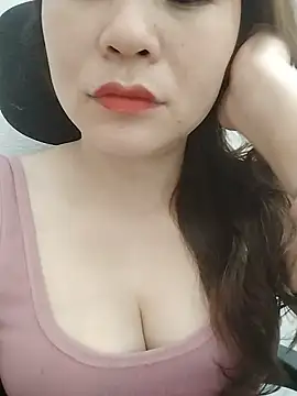 Girl Shy2000 online show from May 12, 11:18 am
