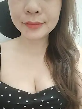 Girl Shy2000 online show from June 26, 10:14 pm