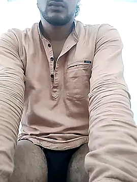 Snapshot of Ilhaamgrey chatting on October 21, 6:58 am Ilhaamgrey online show from October 21, 6:58 am