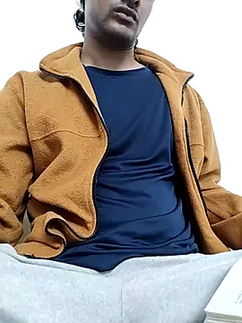 Snapshot of Ilhaamgrey chatting on December 18, 3:18 pm Ilhaamgrey online show from December 18, 3:18 pm