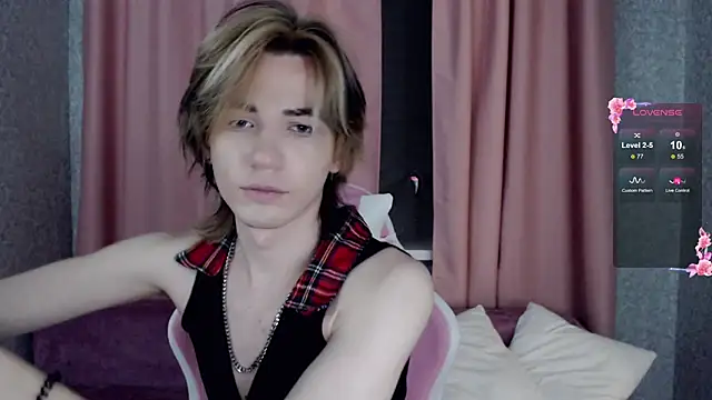 evan reinhart online show from October 15, 10:43 pm