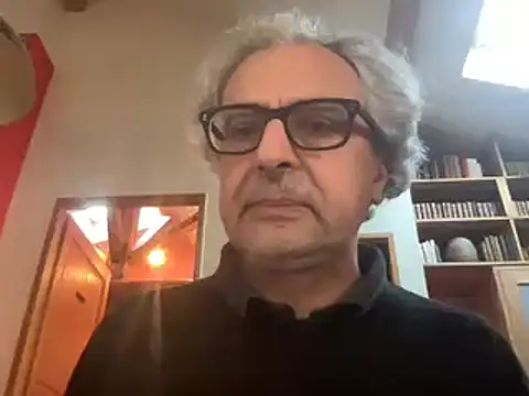 Snapshot of chtentation chatting on December 18, 9:37 am chtentation online show from December 18, 9:37 am