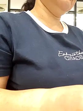 Kimkhaepretty online show from February 6, 5:56 am