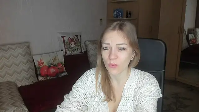 Snapshot of Tiffany_Bates chatting on January 9, 3:20 am Tiffany Bates online show from January 9, 3:20 am