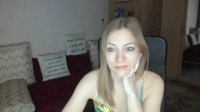 Snapshot of Tiffany_Bates chatting on January 17, 3:55 am Tiffany Bates online show from January 17, 3:55 am