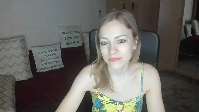 Tiffany Bates online show from March 2, 3:09 am