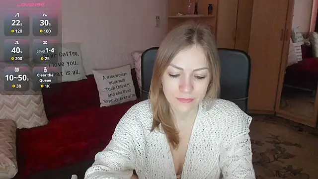 Snapshot of Tiffany_Bates chatting on April 15, 9:16 am Tiffany Bates online show from April 15, 9:16 am