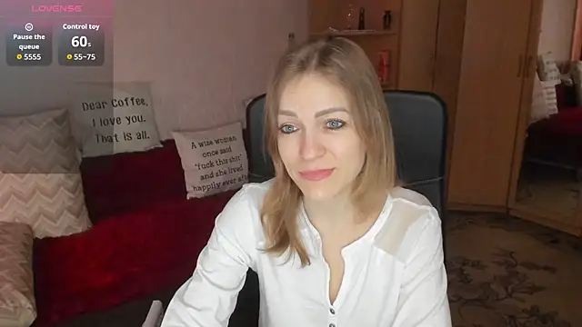 Snapshot of Tiffany_Bates chatting on April 18, 11:14 am Tiffany Bates online show from April 18, 11:14 am