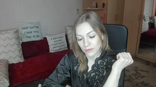 Snapshot of Tiffany_Bates chatting on April 24, 9:23 am Tiffany Bates online show from April 24, 9:23 am