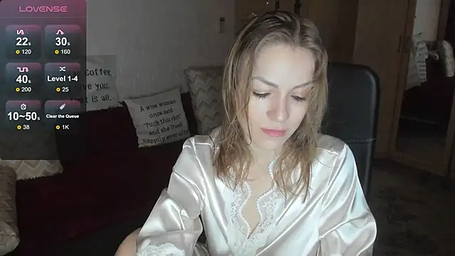Snapshot of Tiffany_Bates chatting on May 11, 3:34 am Tiffany Bates online show from May 11, 3:34 am