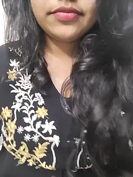 Miss Rose   online show from October 11, 2:59 pm