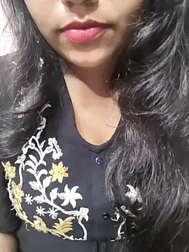 Miss Rose   online show from October 19, 5:35 pm