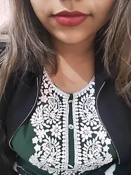 Miss Rose   online show from December 2, 9:14 am