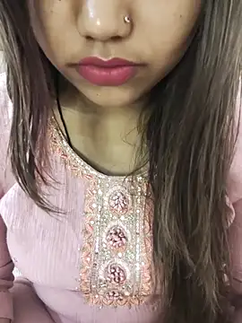 Miss Rose   online show from May 11, 9:48 am