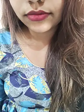 Miss Rose   online show from May 13, 7:06 am