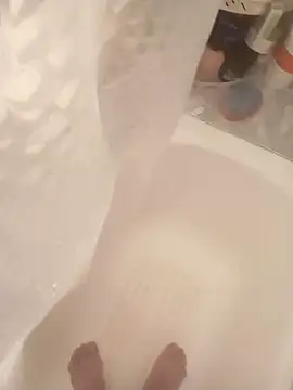 ruiiizz online show from March 17, 6:33 pm