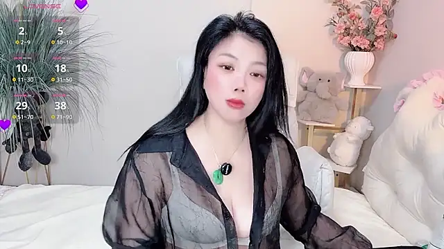 Huanhuan- online show from March 1, 3:58 pm