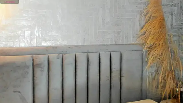 EmmaBlossom online show from October 4, 7:34 pm