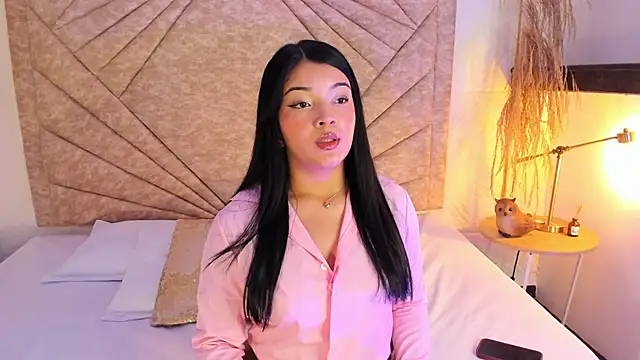 EmmaBlossom online show from December 4, 7:22 pm