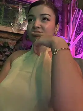 EmmaBlossom online show from February 8, 3:54 am