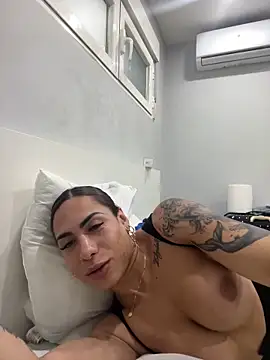 Snapshot of Naomi24herr chatting on March 2, 8:15 pm Naomi24herr online show from March 2, 8:15 pm