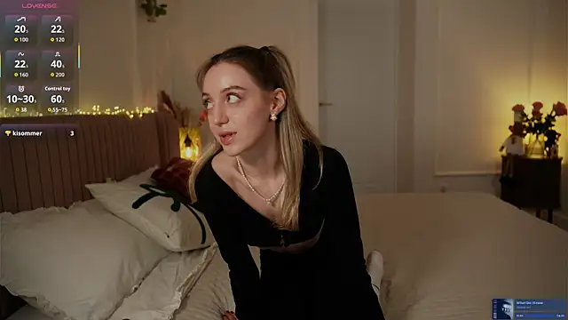 SophieBelll online show from December 21, 11:50 am