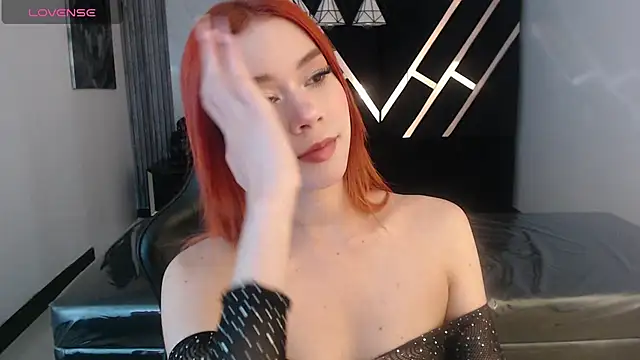 Snapshot of Sunrise_ch chatting on April 1, 12:39 pm Sunrise ch online show from April 1, 12:39 pm