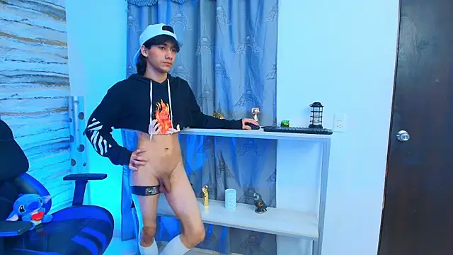 Lovers 21 online show from October 22, 11:43 am