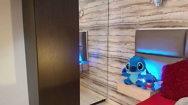 Lovers 21 online show from December 17, 3:34 am