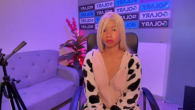 Snapshot of luna_owens chatting on September 30, 11:37 am luna owens online show from September 30, 11:37 am