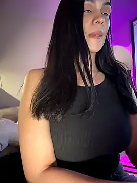 Antonella Maxwell online show from May 7, 7:41 pm