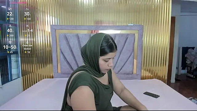 Amyra Rasi online show from January 14, 7:19 pm