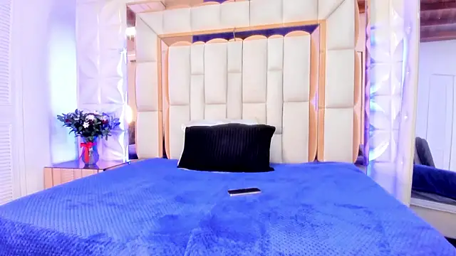 Sarah Adamss online show from May 16, 3:03 am
