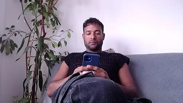 Snapshot of Orlando_horny chatting on September 27, 3:17 pm Orlando horny online show from September 27, 3:17 pm