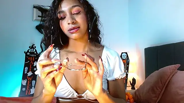 SashaBowei online show from October 29, 2:03 am