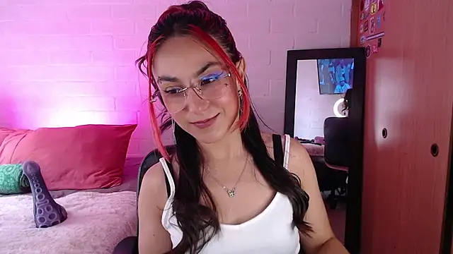 Amy66 online show from May 21, 4:25 pm