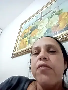 Snapshot of Crisribeiro chatting on October 2, 12:50 am Crisribeiro online show from October 2, 12:50 am