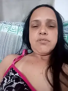 Crisribeiro online show from November 20, 2:34 am