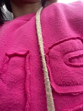 Snapshot of -mayhan11 chatting on February 9, 5:11 am -mayhan11 online show from February 9, 5:11 am