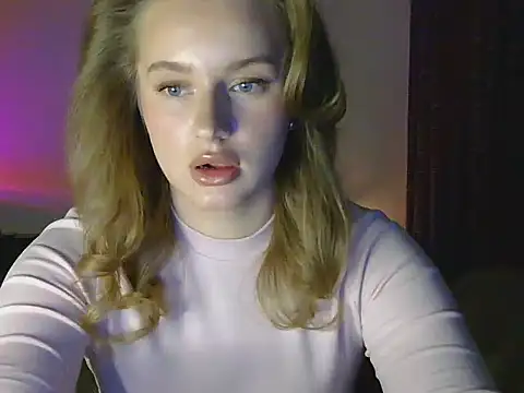 Lorivess online show from February 10, 6:23 pm